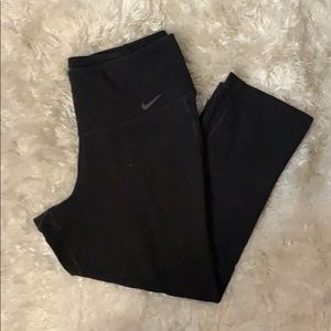 [NIKE] cropped leggings